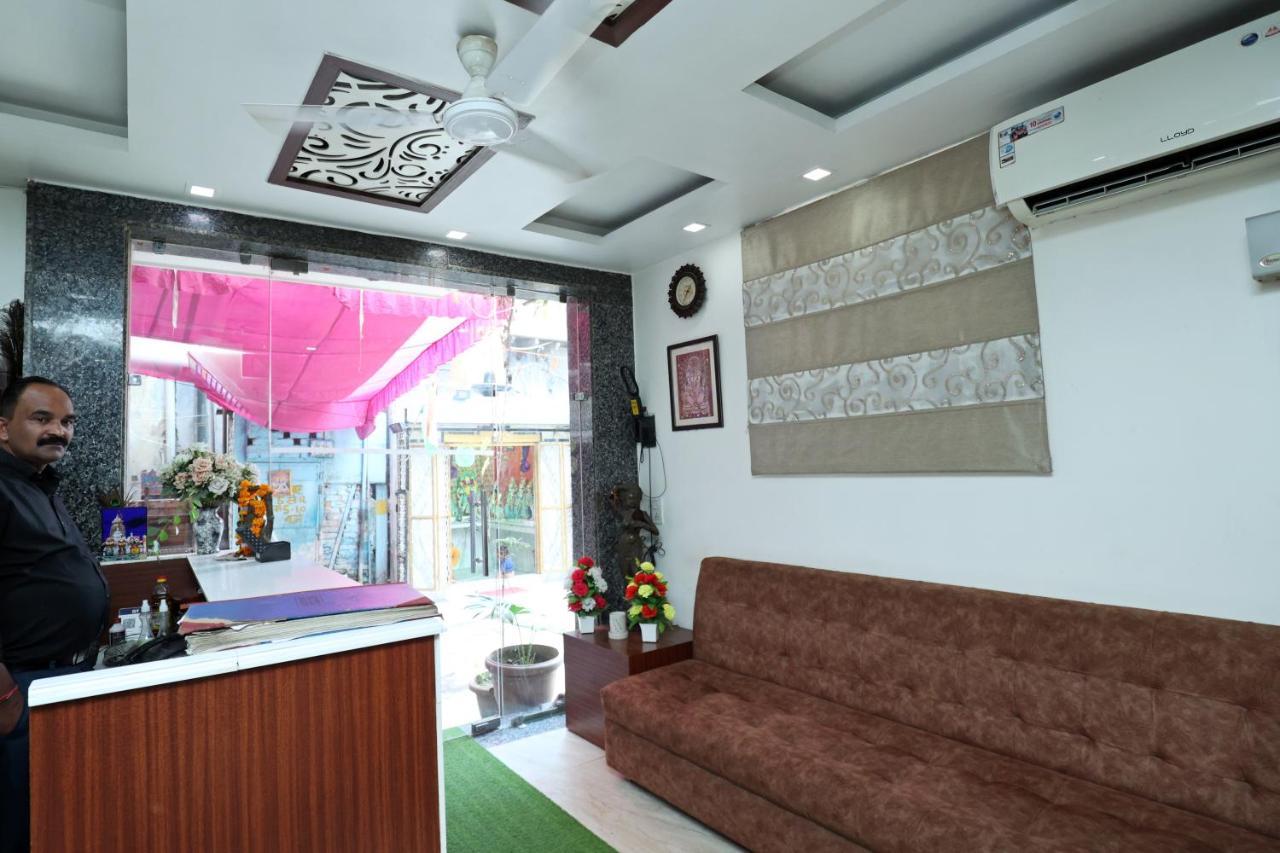Hotel Toto International Dx New Delhi Exterior photo